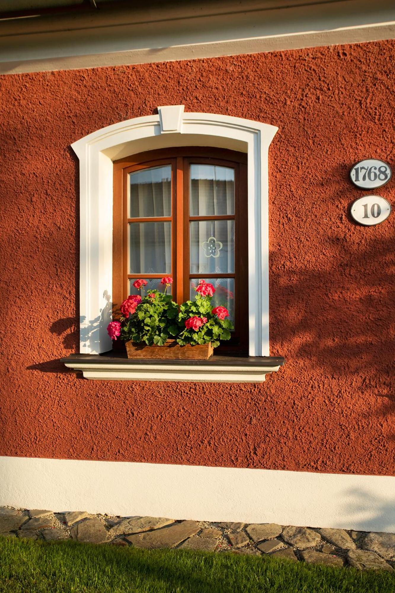 Lichtenstein Lva Apartman Břeclav Esterno foto